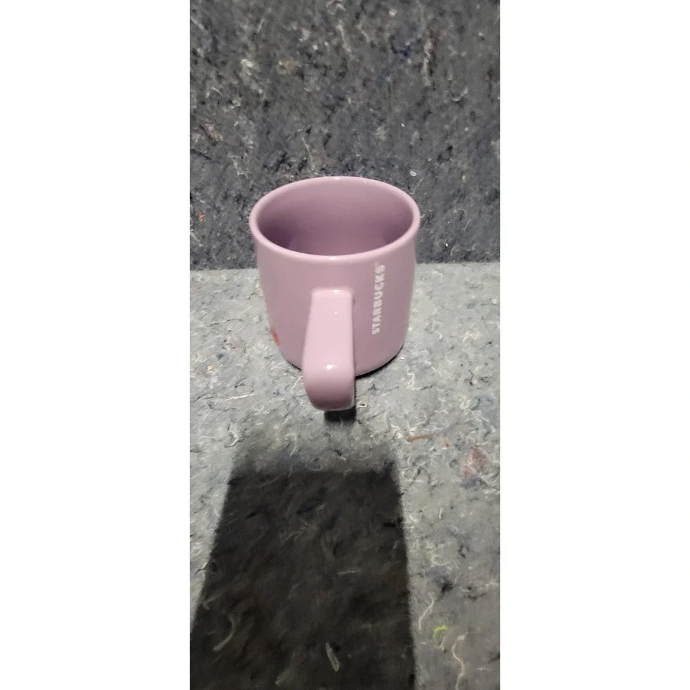Starbucks 2018 Purple w/Red Hearts Coffee/Tea Ceramic Mug‎ 12oz